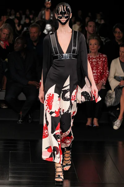 Look 20